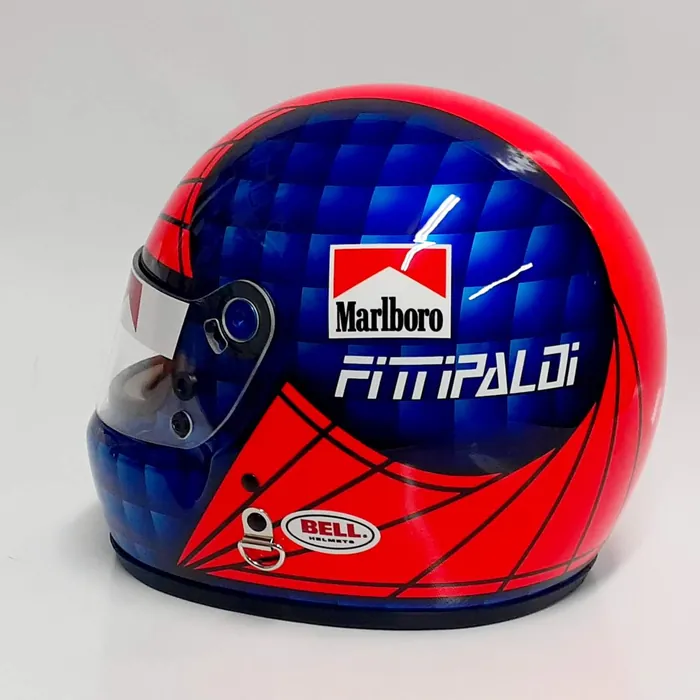 Capacete réplica de Emerson Fittipaldi em azul e vermelho